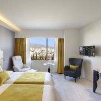 athens avenue hotel