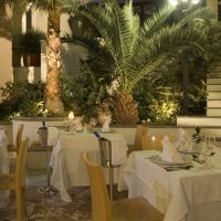 aquila atlantis hotel