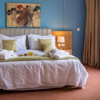 apollo resort art hotel