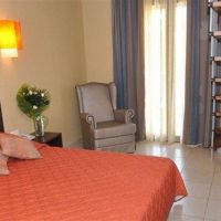 atrium hotel potos
