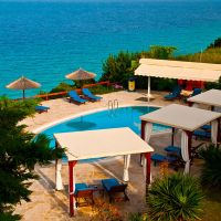 blue bay hotel (afitos)