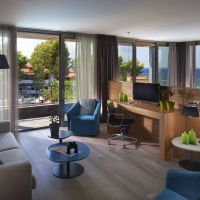 blue dolphin hotel
