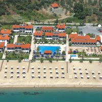 bomo assa maris beach