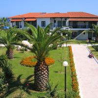 bomo assa maris beach