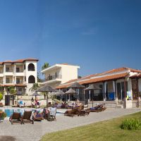 blue bay hotel (afitos)