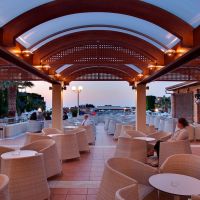 bella beach hotel