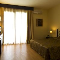 blue bay hotel (afitos)