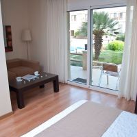 blue bay hotel (afitos)