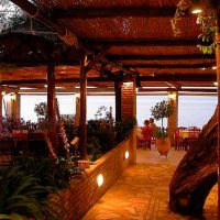 castella beach hotel