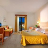 Bomo chrousso village hotel
