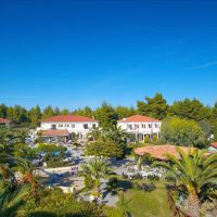 Bomo chrousso village hotel
