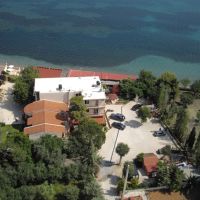 castella beach hotel