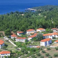 Bomo chrousso village hotel