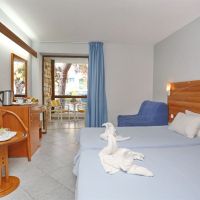 dionysos inn hotel