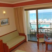 hydramis palace beach resort