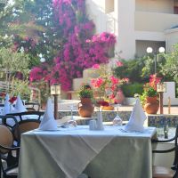 hydramis palace beach resort