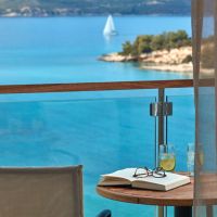 hinitsa bay hotel