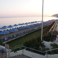 hydramis palace beach resort