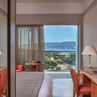 hinitsa bay hotel