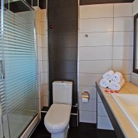 bomo iris hotel siviri