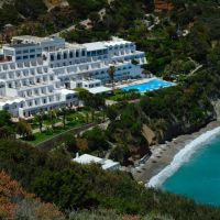 istron bay hotel