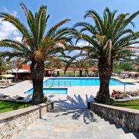 bomo iris hotel siviri