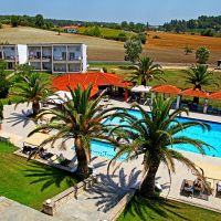 bomo iris hotel siviri