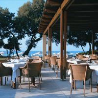 kernos beach hotel & bungalows