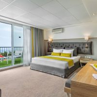 bomo kriopigi hotel