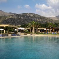 kernos beach hotel & bungalows