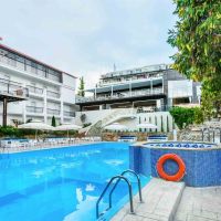 bomo kriopigi hotel