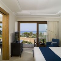 kernos beach hotel & bungalows