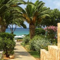 kernos beach hotel & bungalows