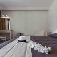 lagomandra beach & suites