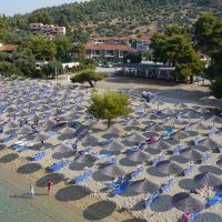 lagomandra beach & suites