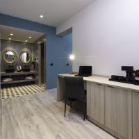 lagomandra beach & suites