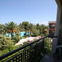 may beach hotel