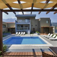 marys residence suites & luxury