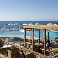 maritimo beach hotel