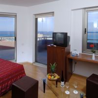 marin dream hotel