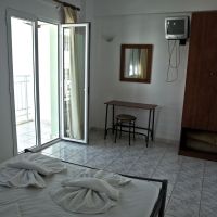 nicolas villas hotel
