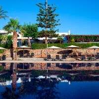 minos beach art hotel