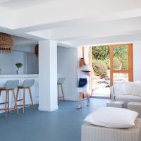 minos beach art hotel