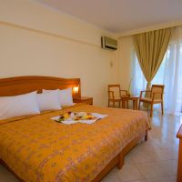 porfi beach hotel
