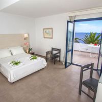 peninsula resort & spa