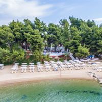 porfi beach hotel
