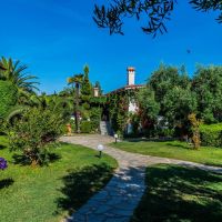 philoxenia bungalows
