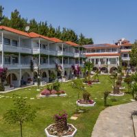 porfi beach hotel