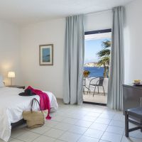 peninsula resort & spa