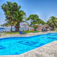 rachoni beach hotel